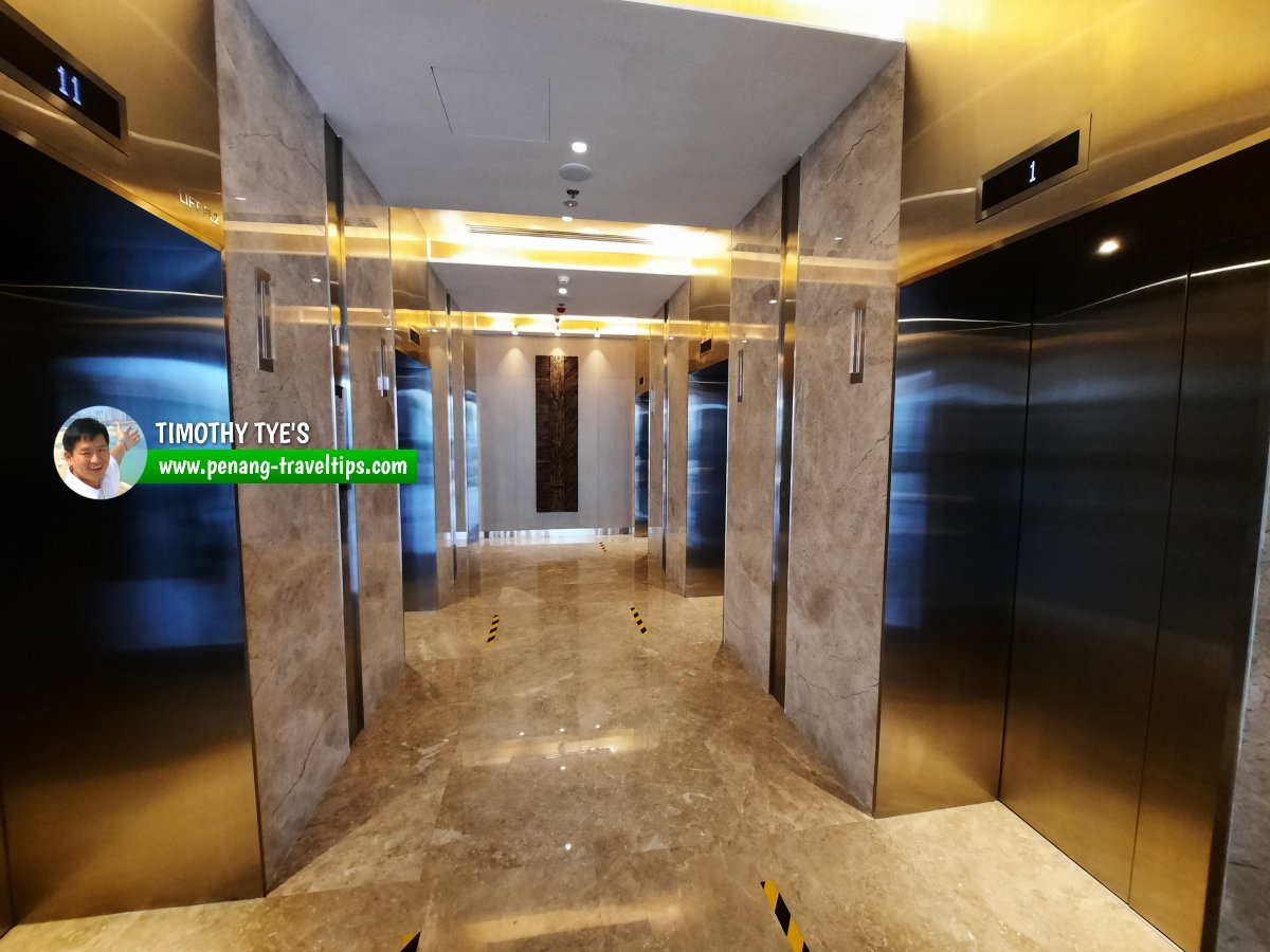 Lift lobby