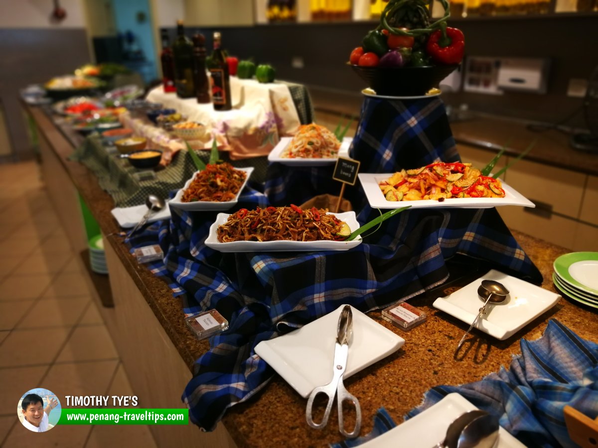 Kampung Buffet, Golden Sands Resort by Shangri-La Penang