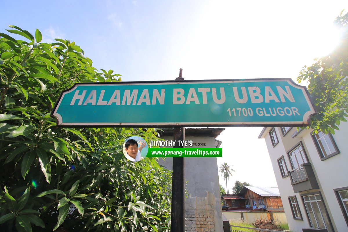 Halaman Batu Uban roadsign