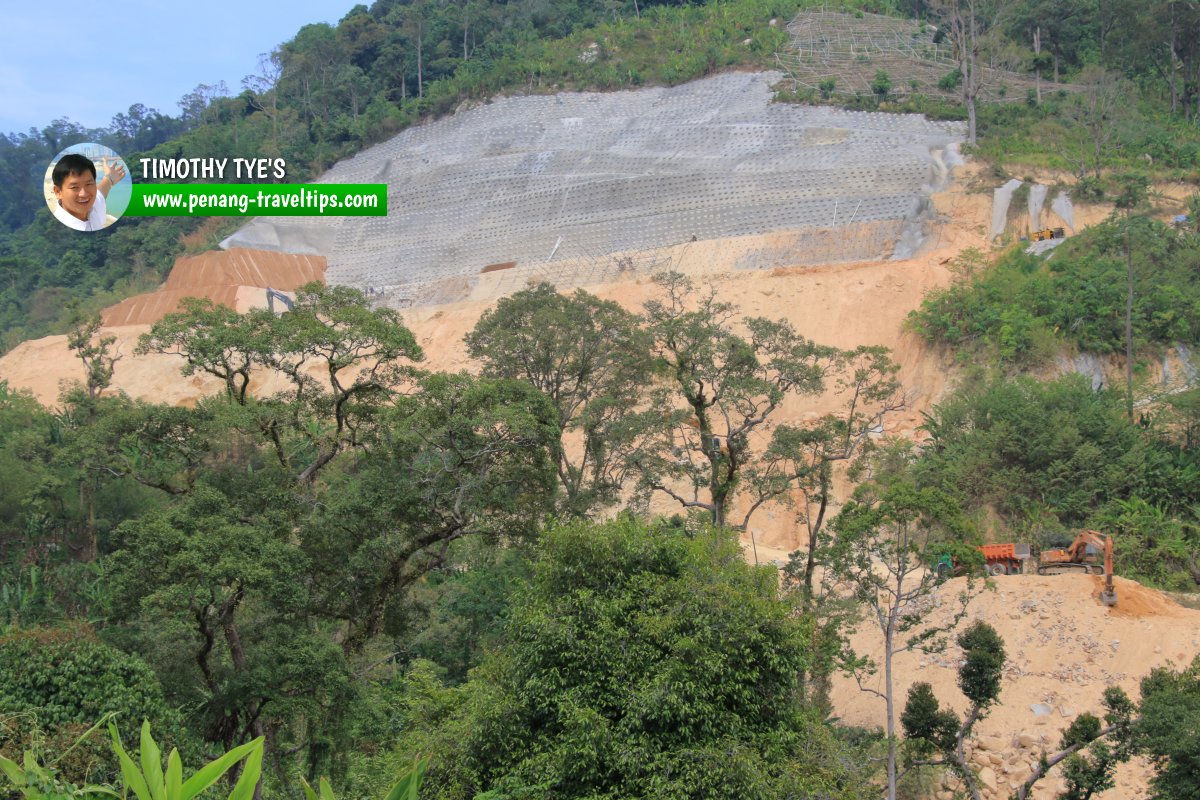 Hill strengthening for Jalan Bukit Kukus