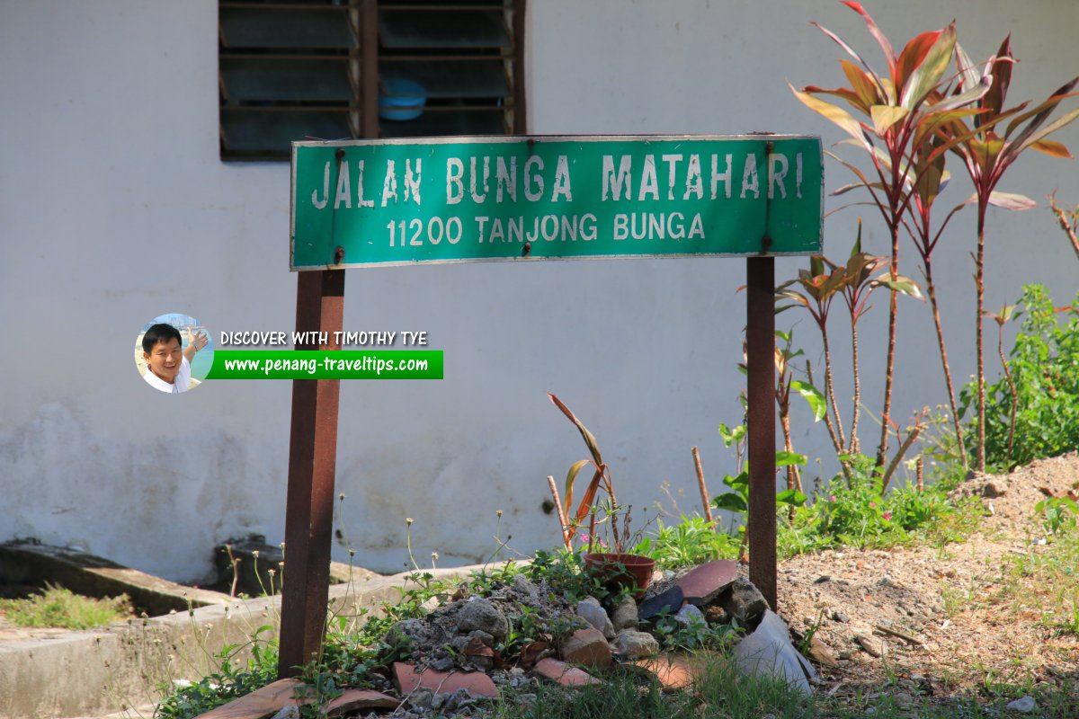 Jalan Bunga Matahari roadsign