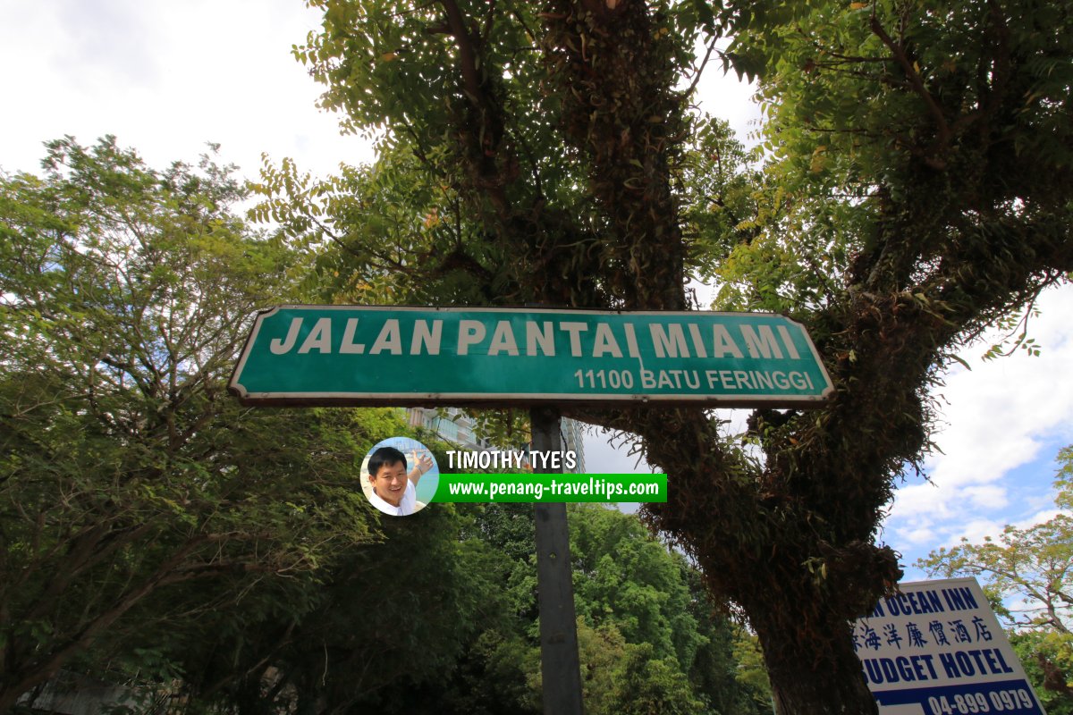 Jalan Pantai Miami roadsign