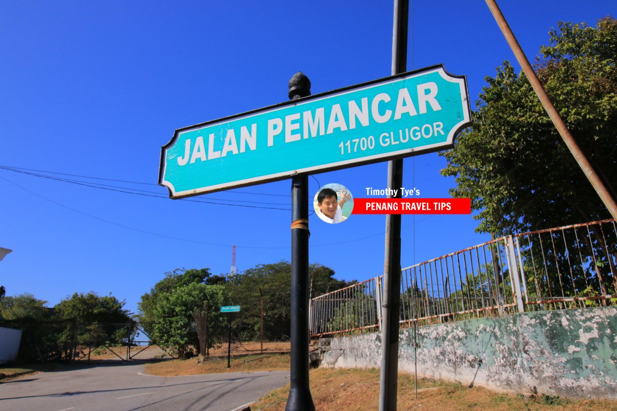 Jalan Pemancar roadsign