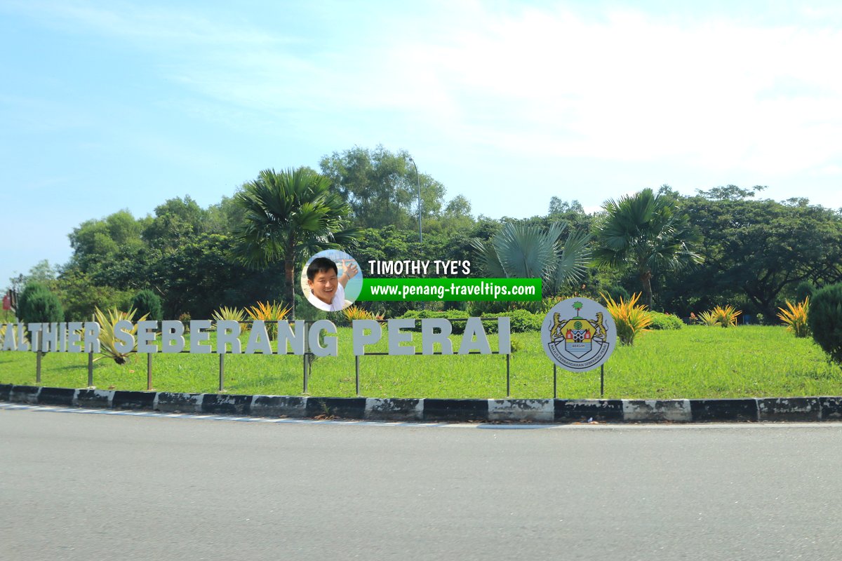 Jalan Perda Utama Roundabout