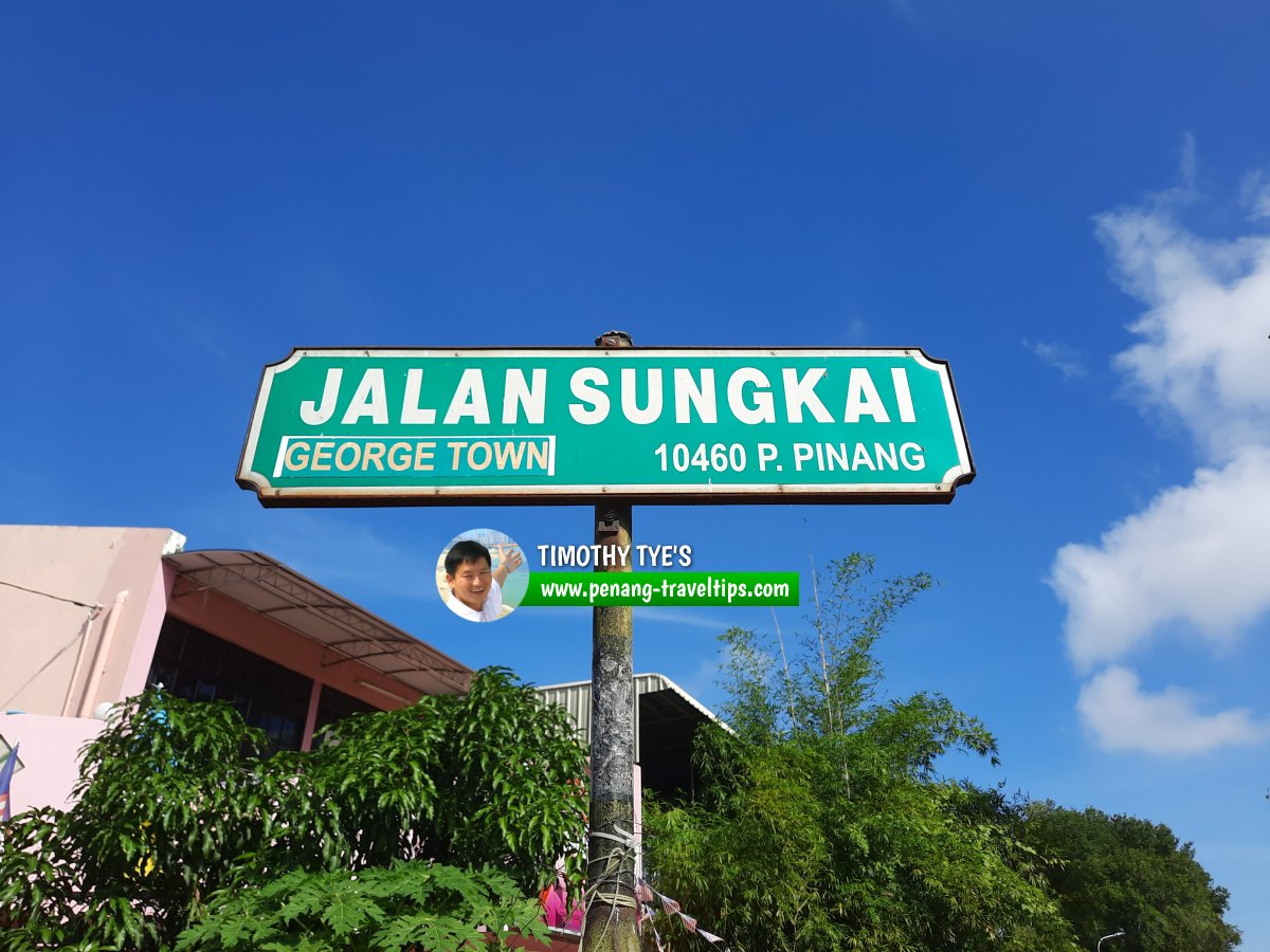 Jalan Sungkai roadsign