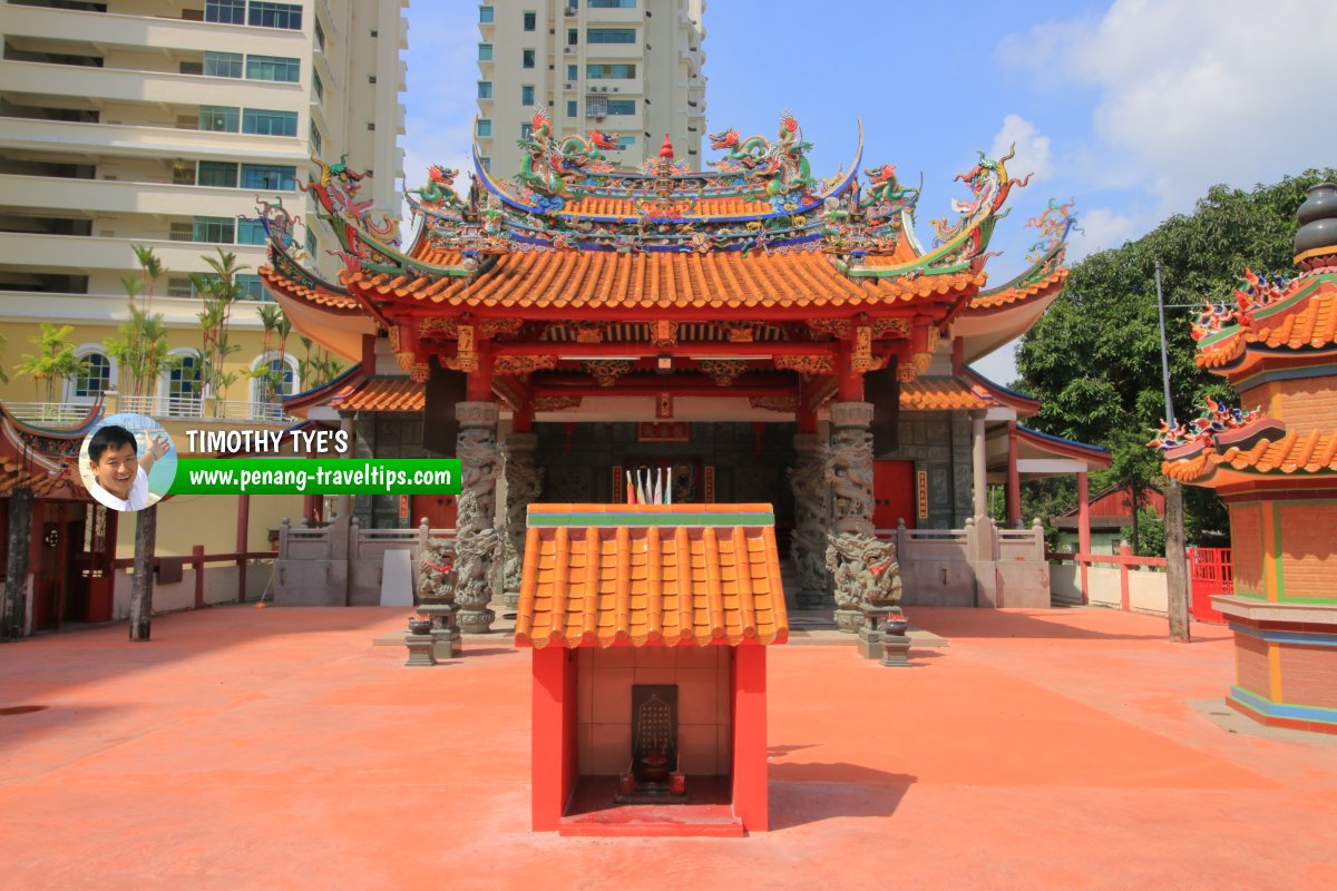 Leng Poh Tean Temple