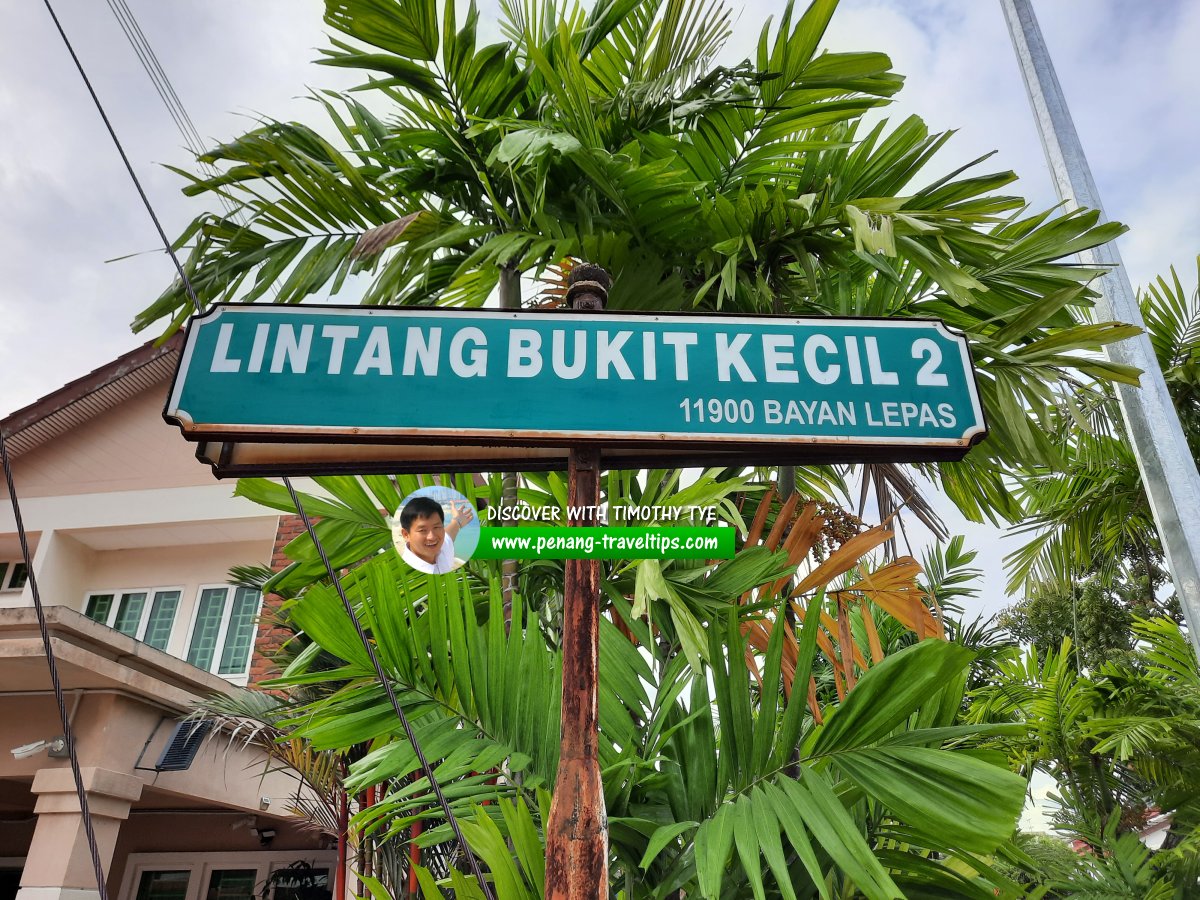 Lintang Bukit Kecil 2 roadsign