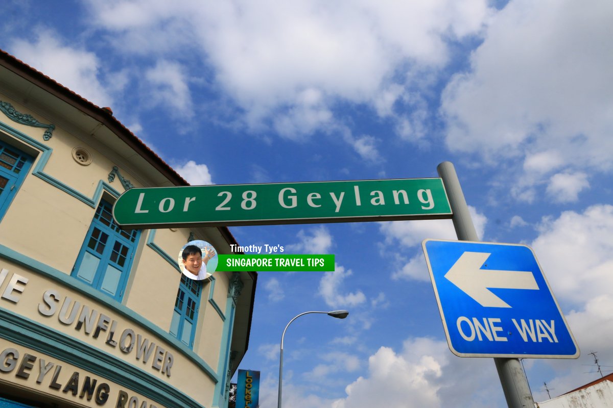 Lorong 28 Geylang roadsign