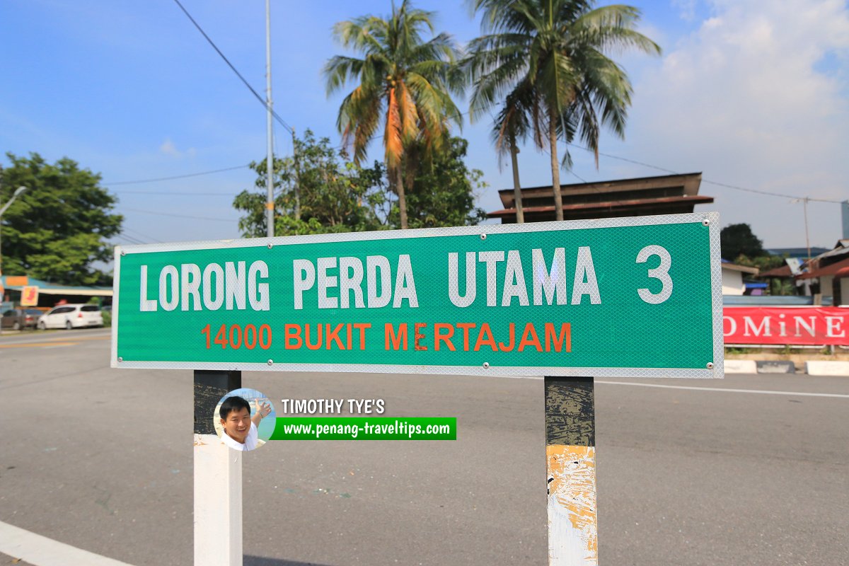 Lorong Perda Utama 3 roadsign