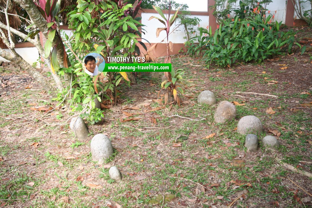 Syed Yasin's Grave