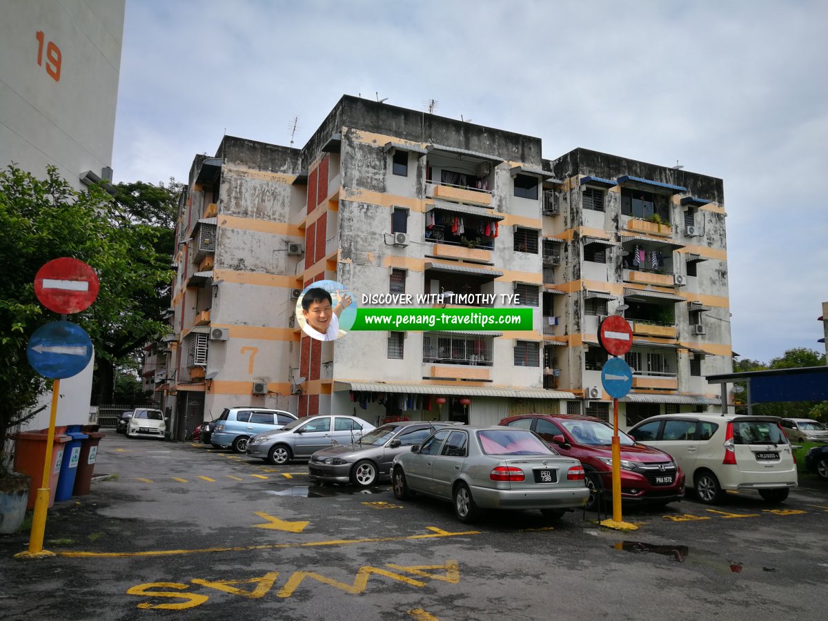 Taman Kampar Apartment