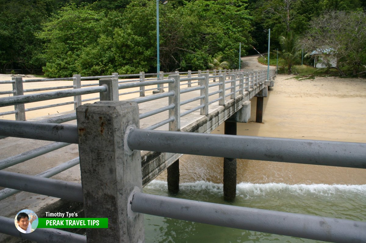 Teluk Ketapang Pier