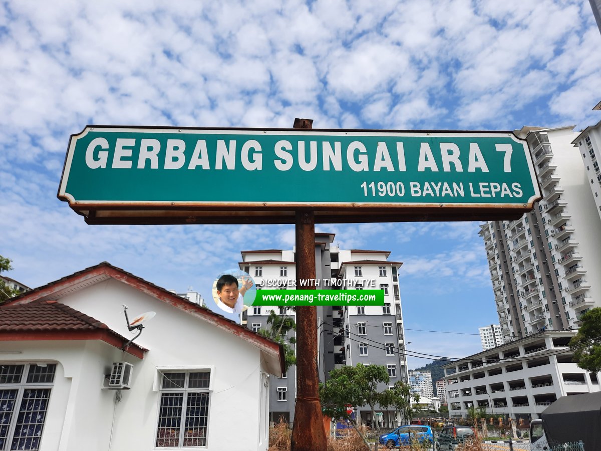 Gerbang Sungai Ara 7 roadsign