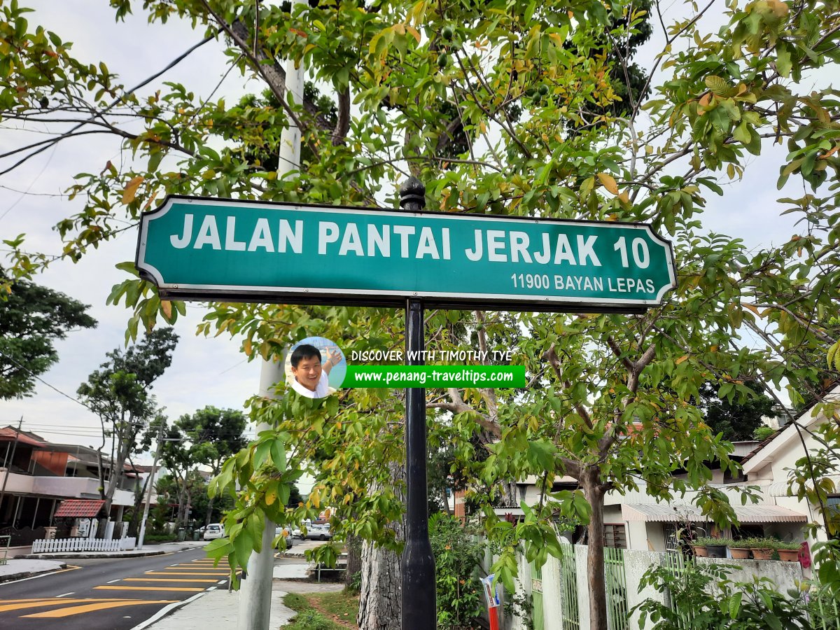 Jalan Pantai Jerjak 10 roadsign