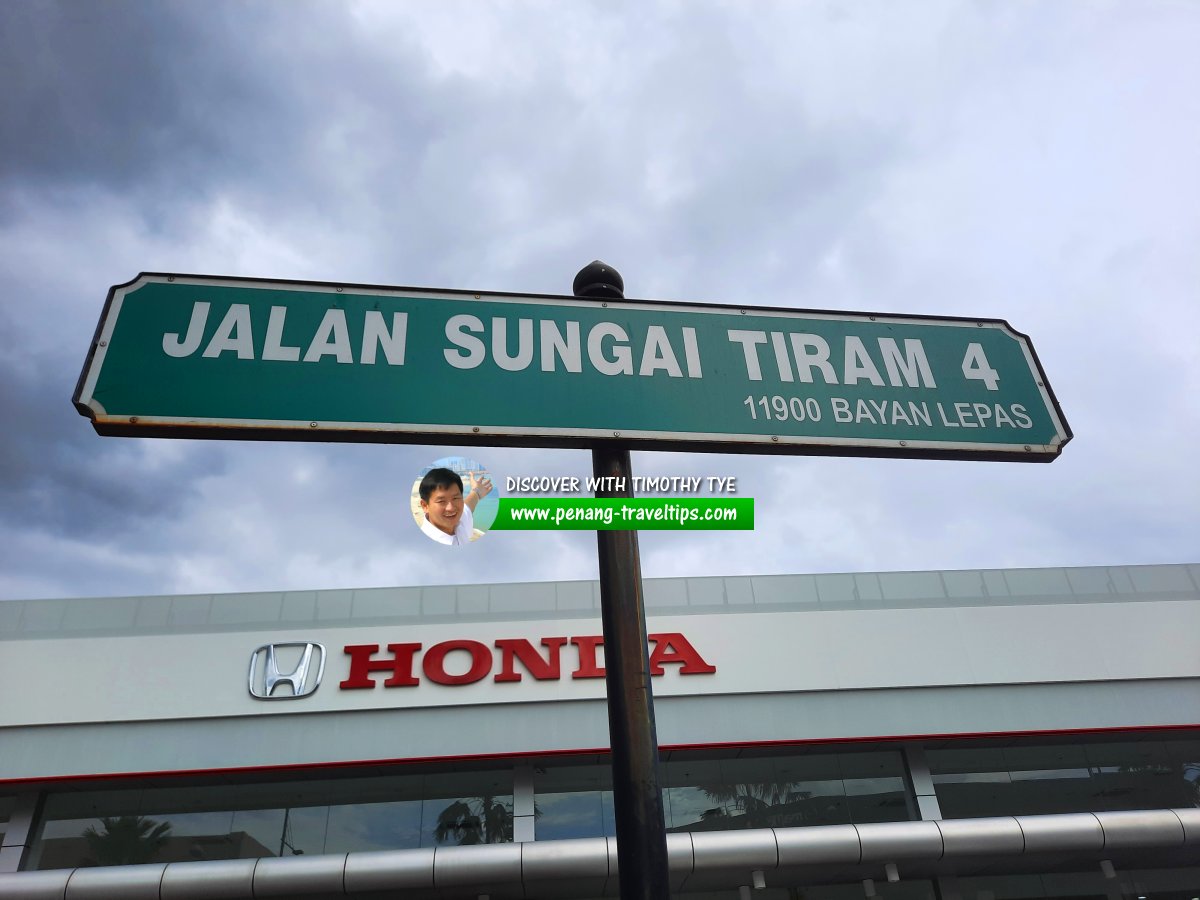 Jalan Sungai Tiram 4 roadsign