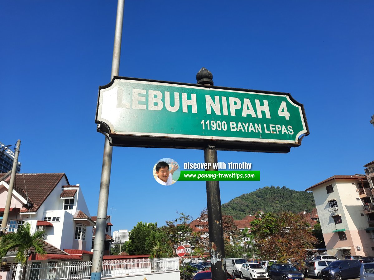 Lebuh Nipah 4 roadsign