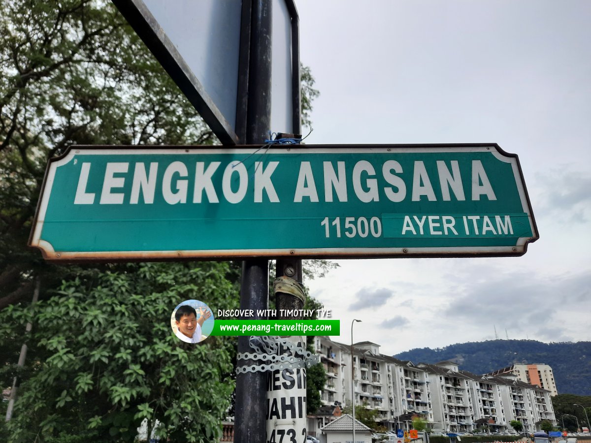 Lengkok Angsana roadsign