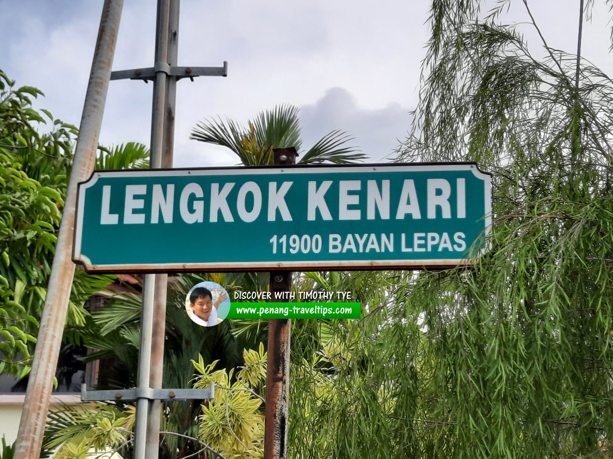 Lengkok Kenari roadsign