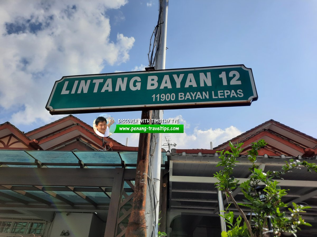 Lintang Bayan 12 roadsign