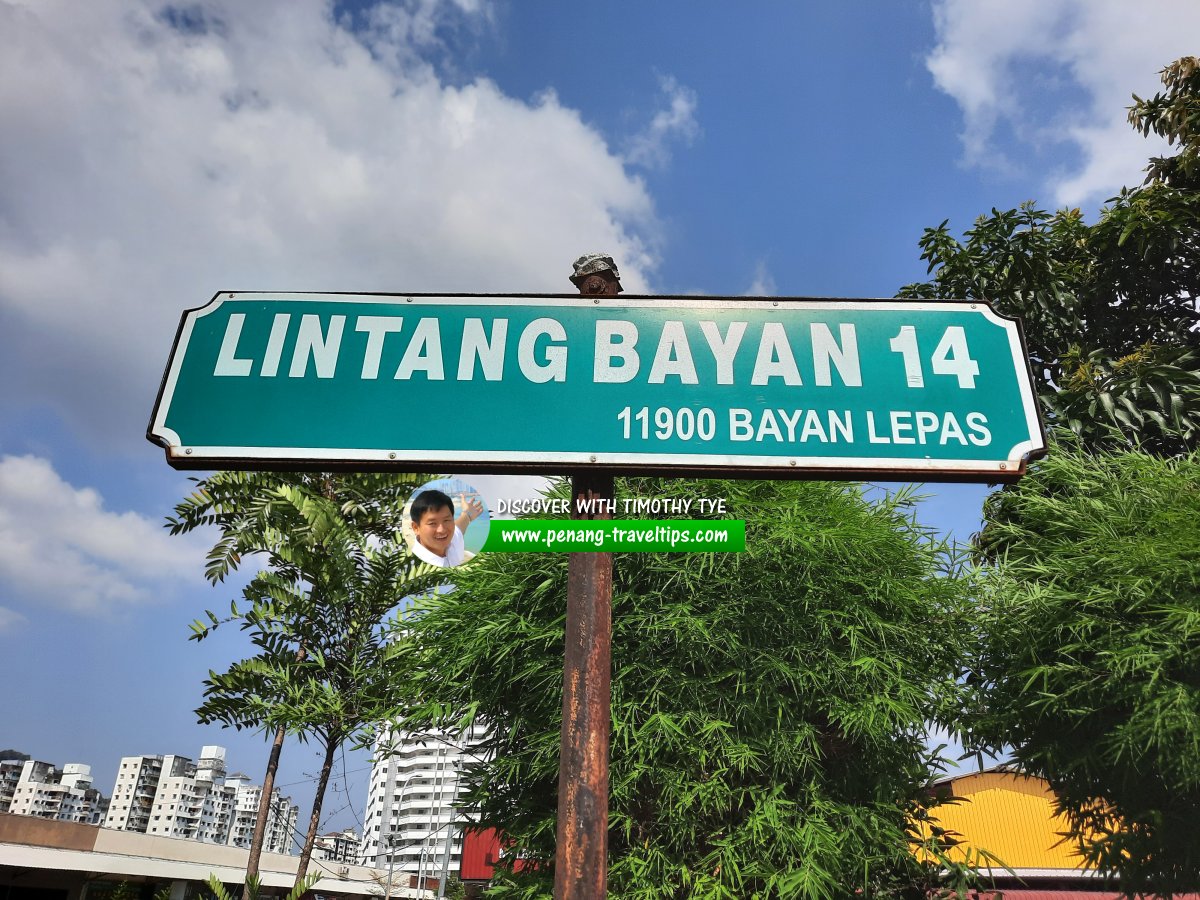 Lintang Bayan 14 roadsign