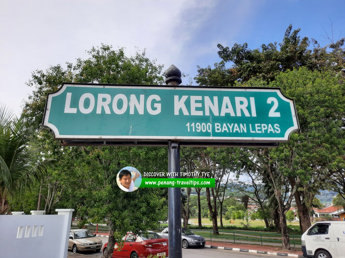 Lorong Kenari 2 roadsign