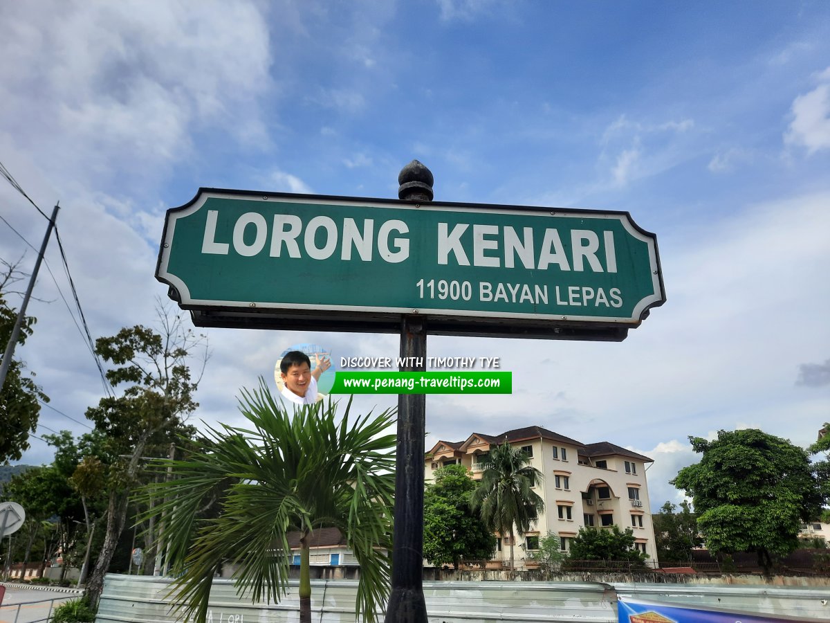 Lorong Kenari roadsign