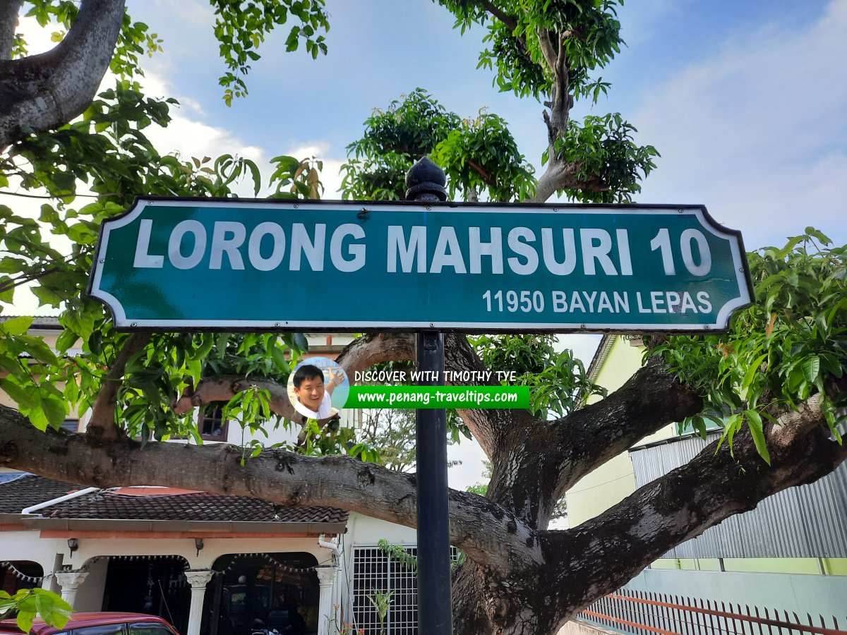 Lorong Mahsuri 10 roadsign