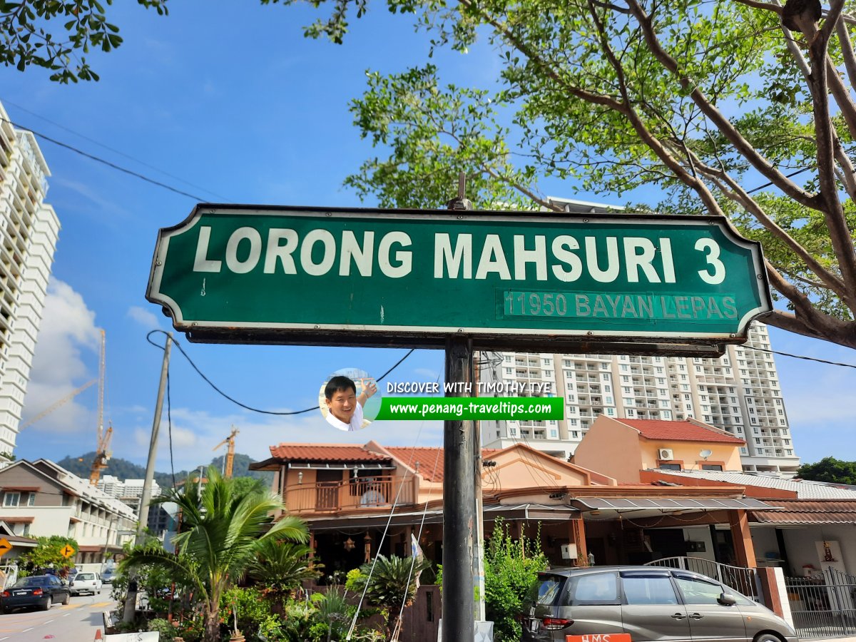 Lorong Mahsuri 3 roadsign