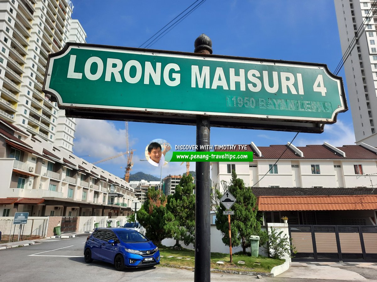 Lorong Mahsuri 4 roadsign