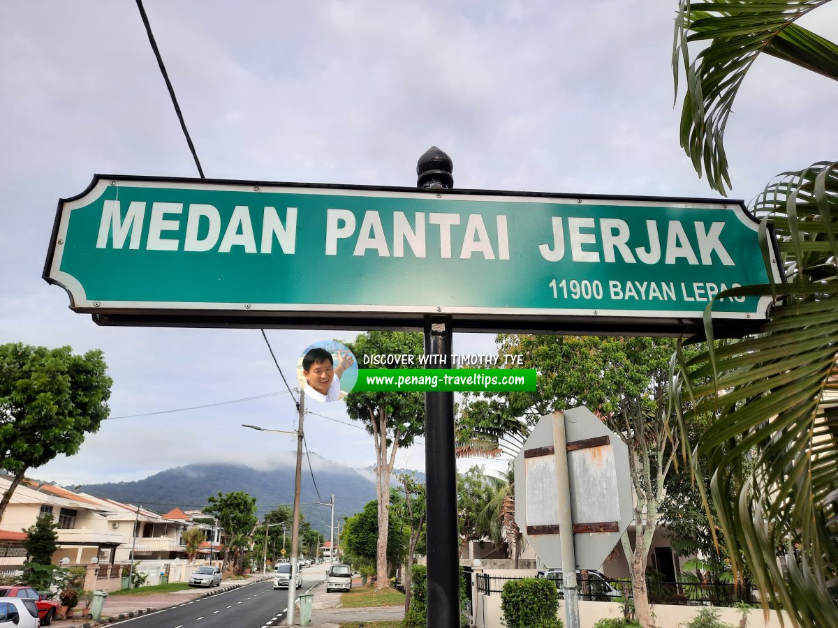Medan Pantai Jerjak roadsign