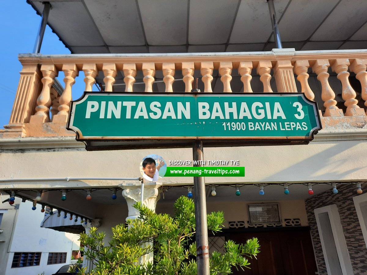 Pintasan Bahagia 3 roadsign