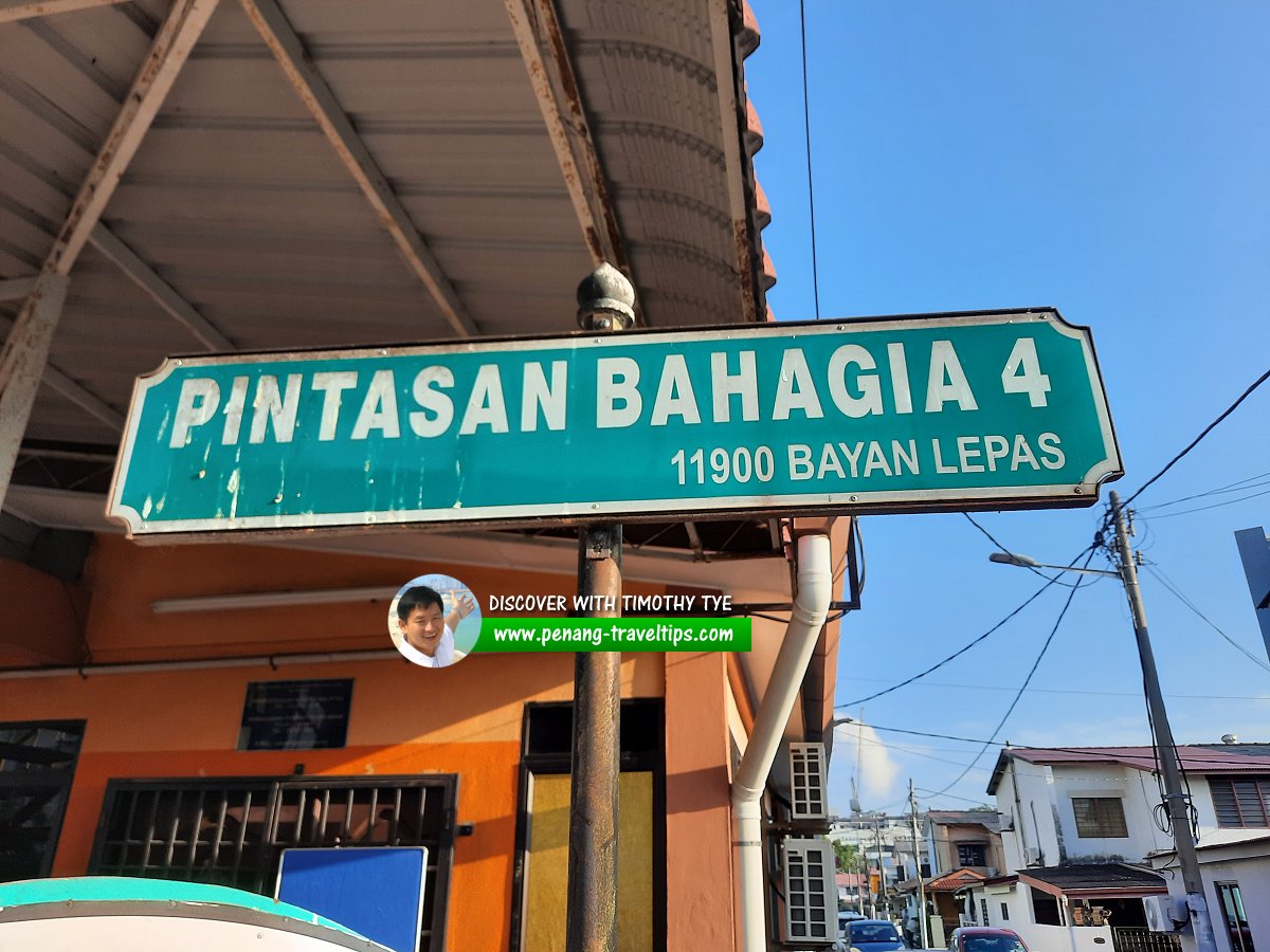 Pintasan Bahagia 4 roadsign