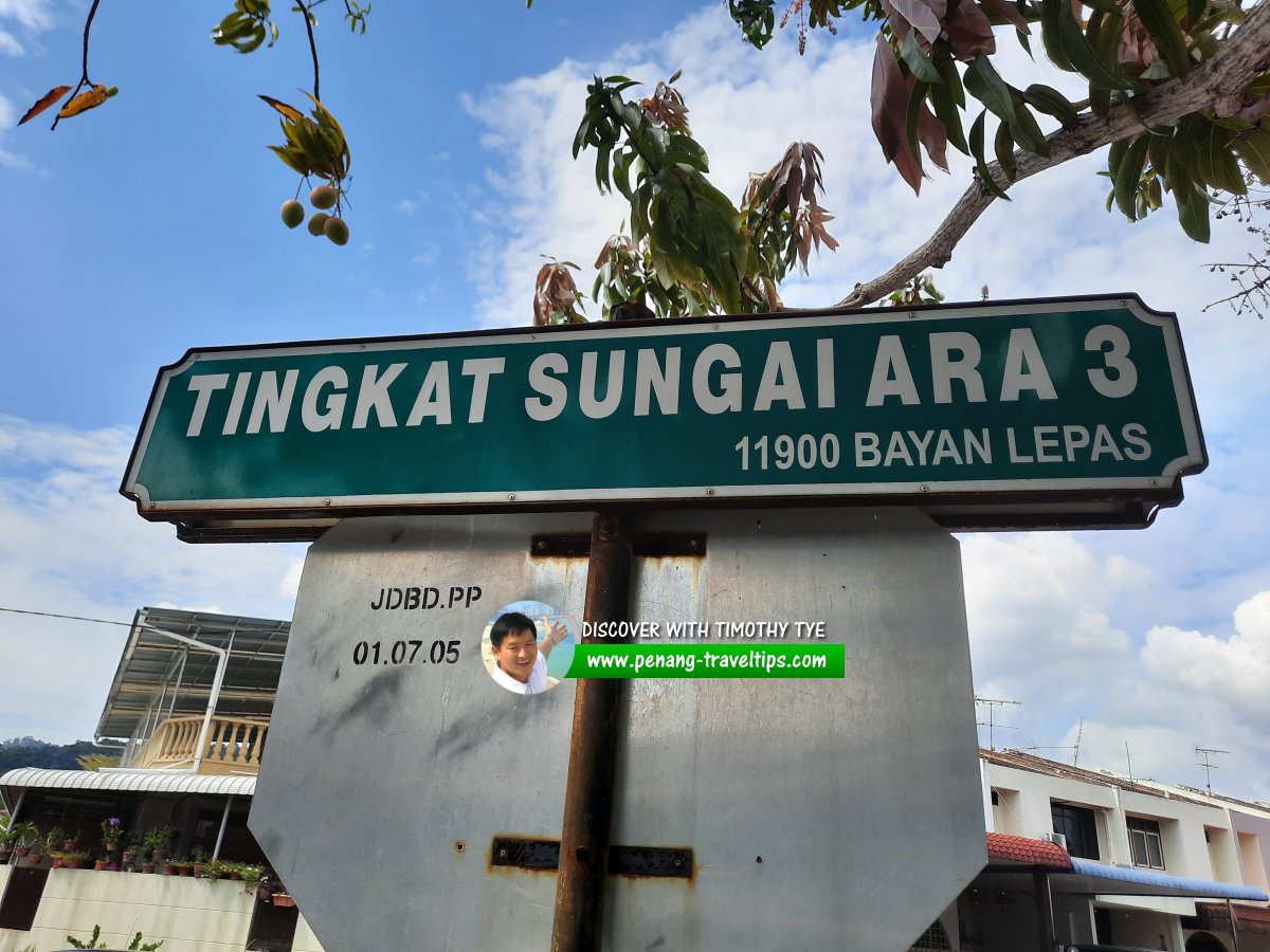 Tingkat Sungai Ara 3 roadsign