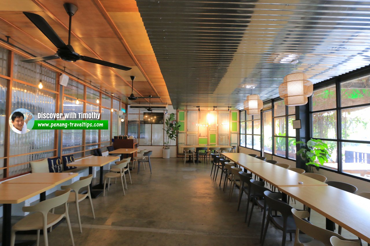 Farm Table Restaurant at Zenxin Organic Park