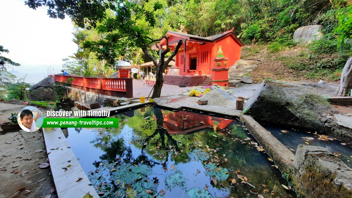 Pantai Esen Tua Pek Kong Temple, Permatang Damar Laut, Penang