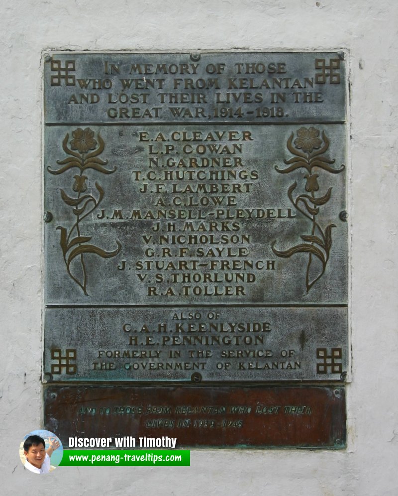 Plaque on the Kota Bharu Cenotaph