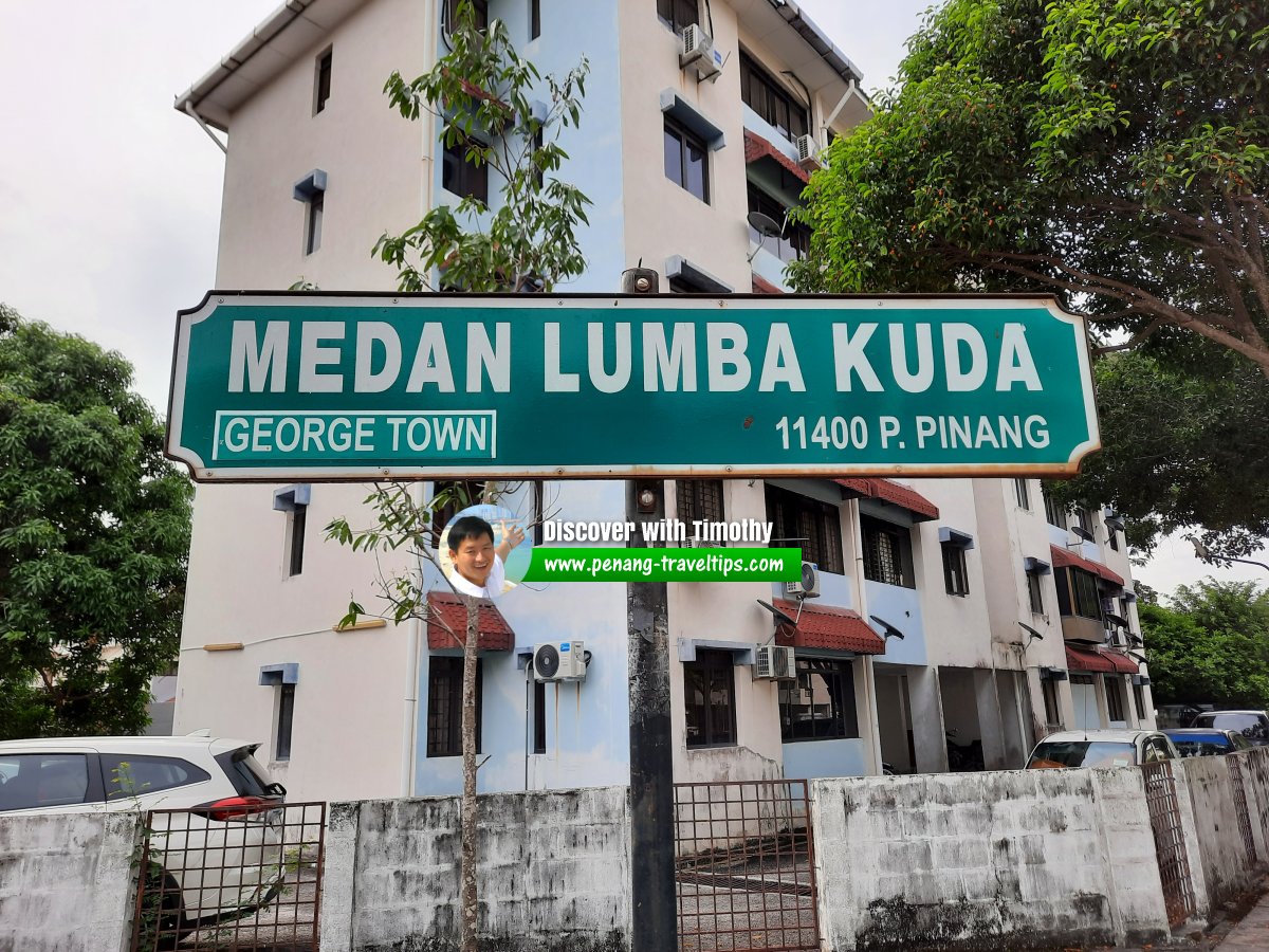 Medan Lumba Kuda roadsign