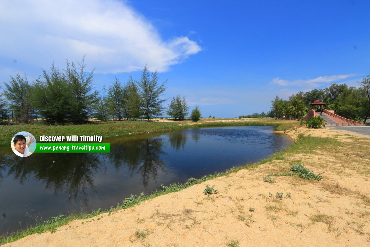 Pantai Air Tawar, Terengganu