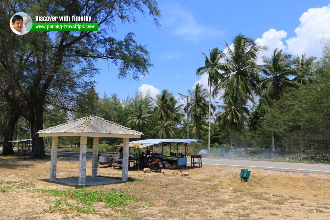 Pantai Bisikan Bayu, Kelantan