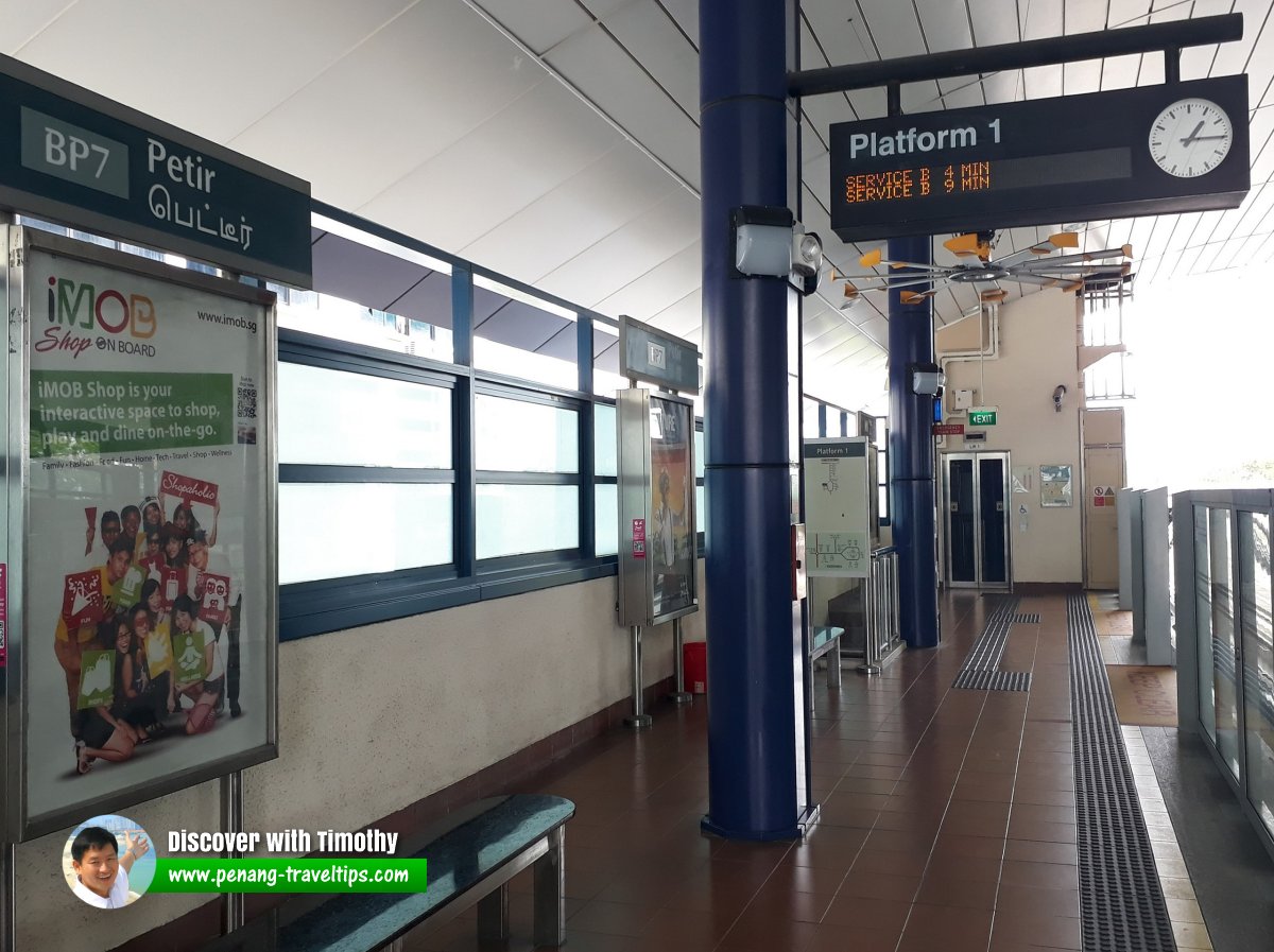 Petir LRT Station, Singapore