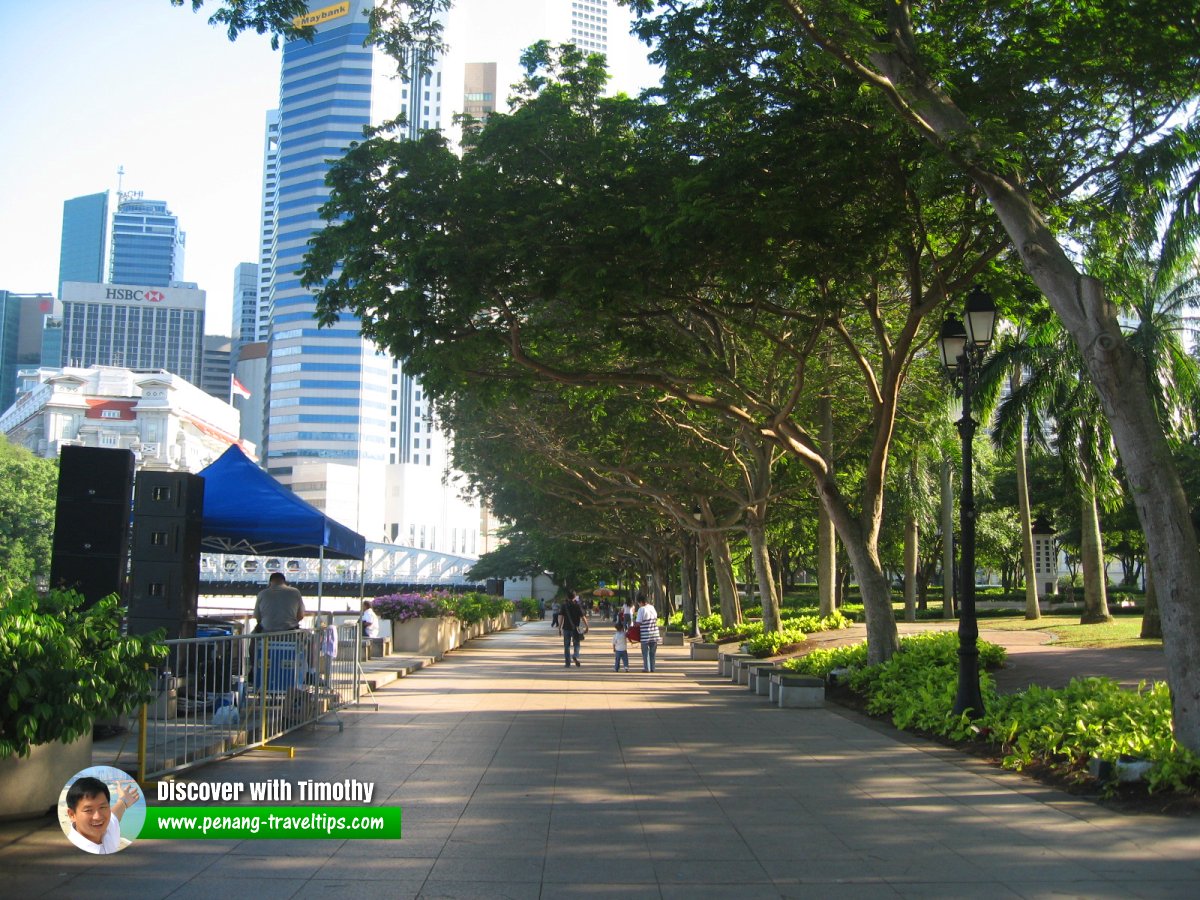 Queen Elizabeth Walk, Singapore