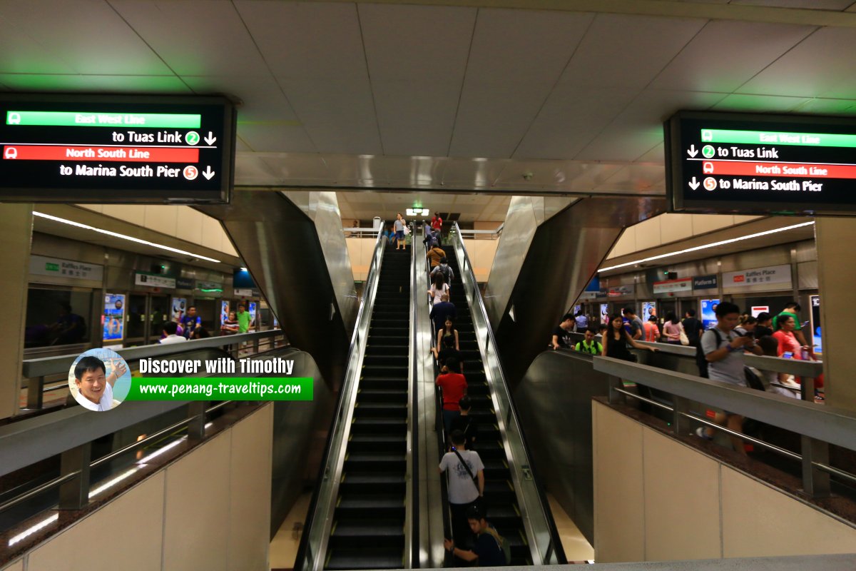 Raffles Place MRT Station, Singapore