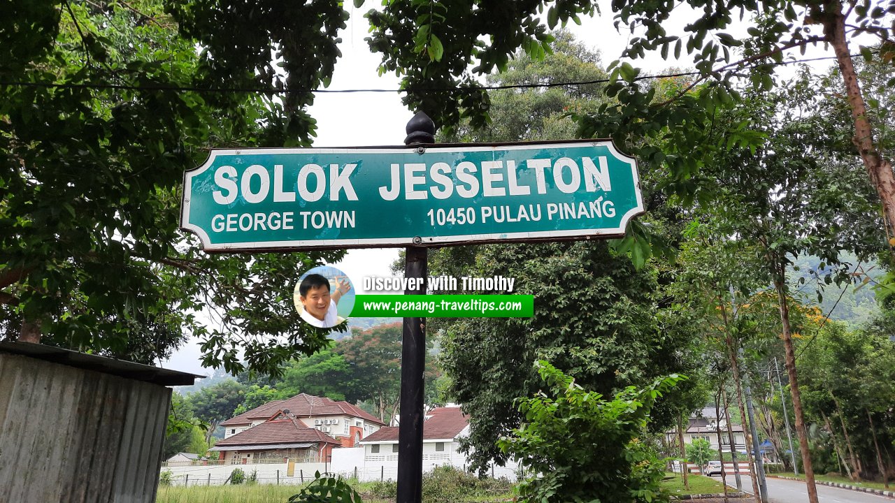 Solok Jesselton roadsign