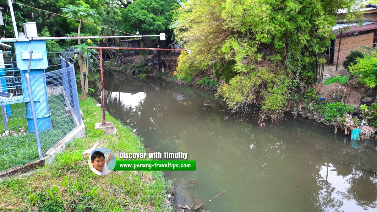 Sungai Pinang at Jalan Perak