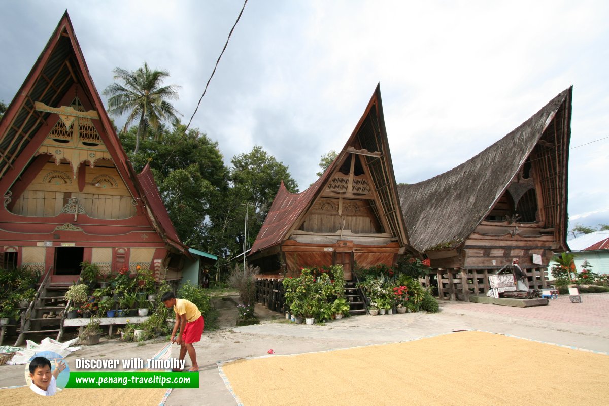 Tomok, Samosir Island