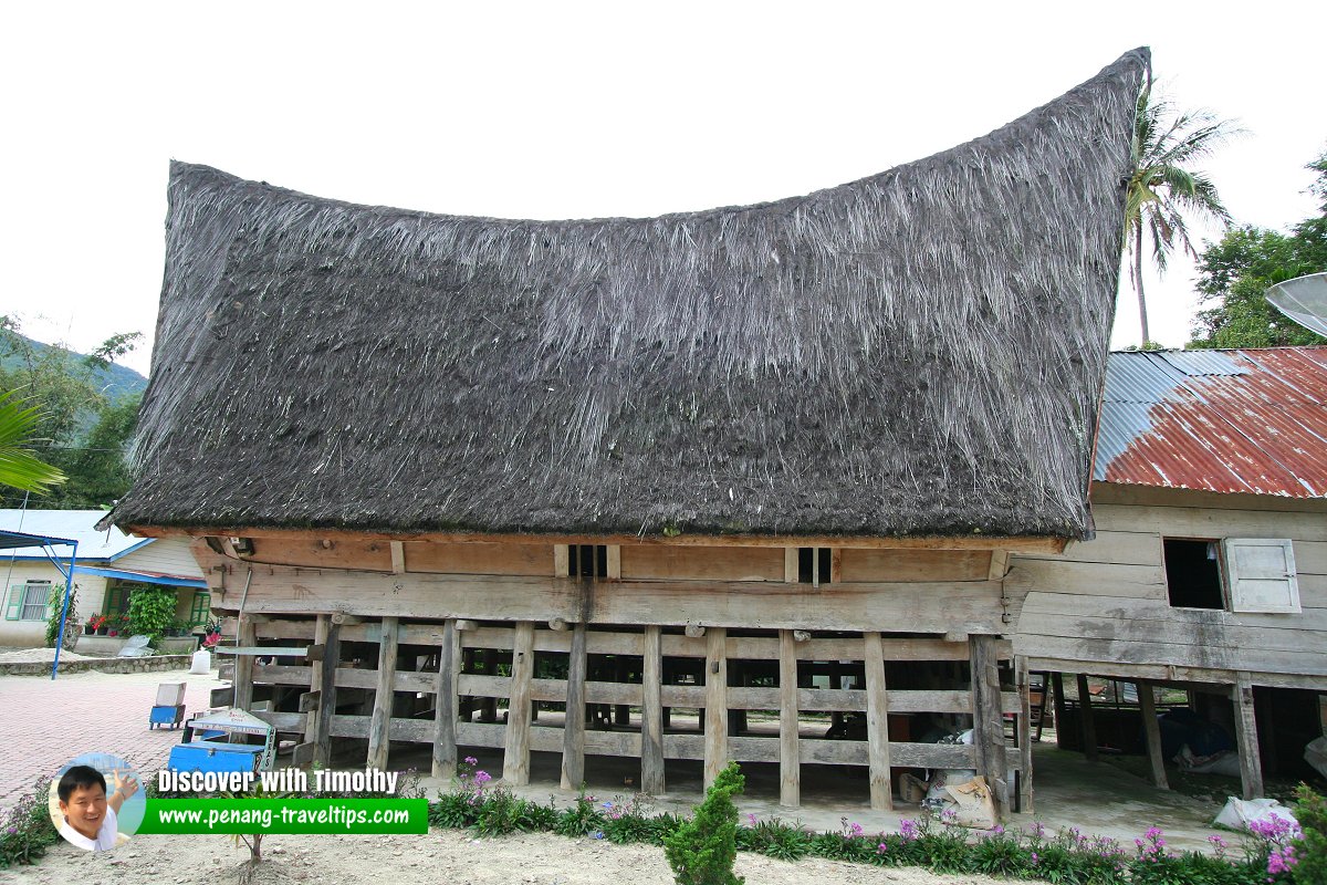 Tomok, Samosir Island