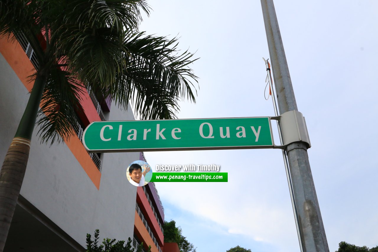 Clarke Quay roadsign