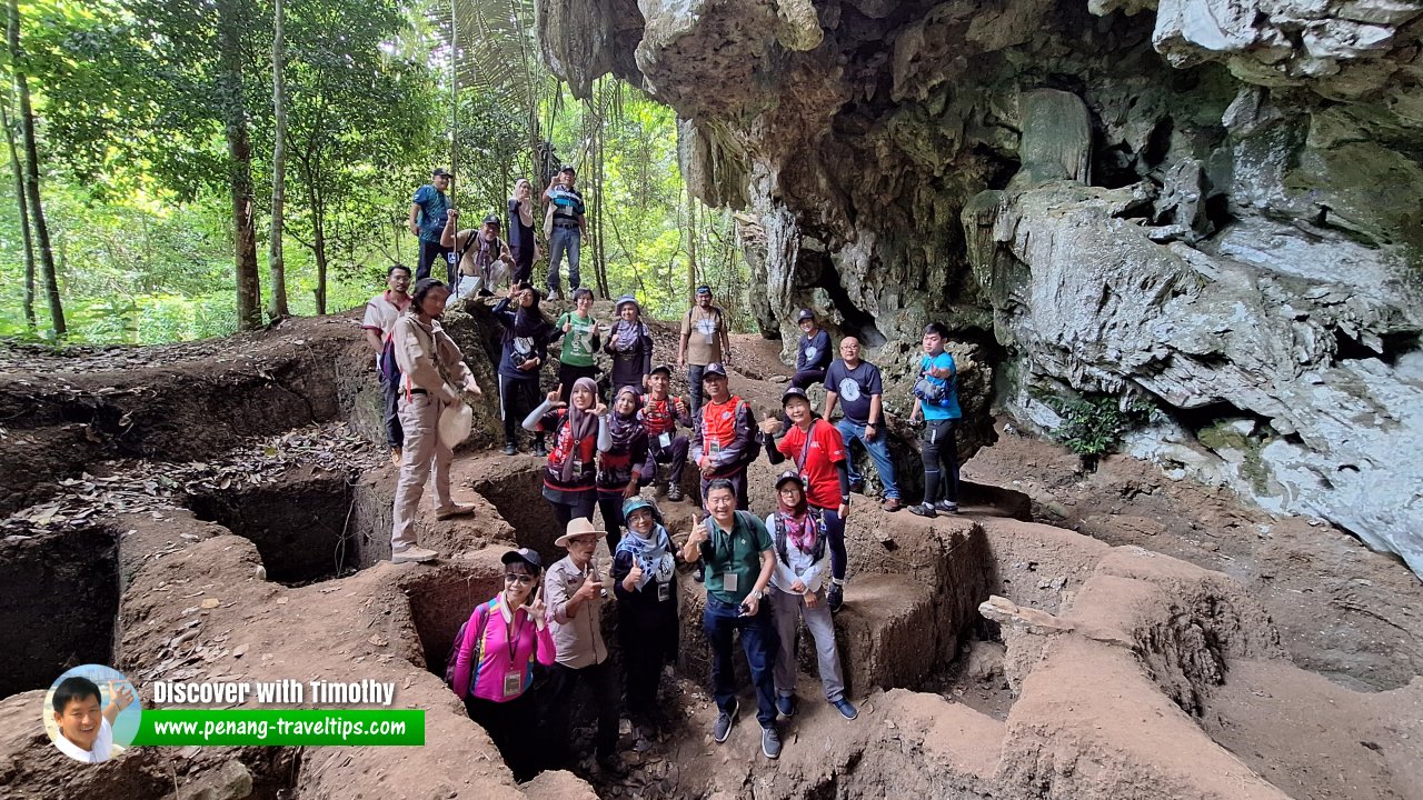 Gua Teluk Kelawar, Lenggong