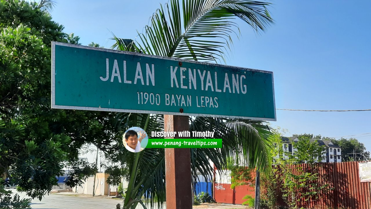 Jalan Kenyalang roadsign