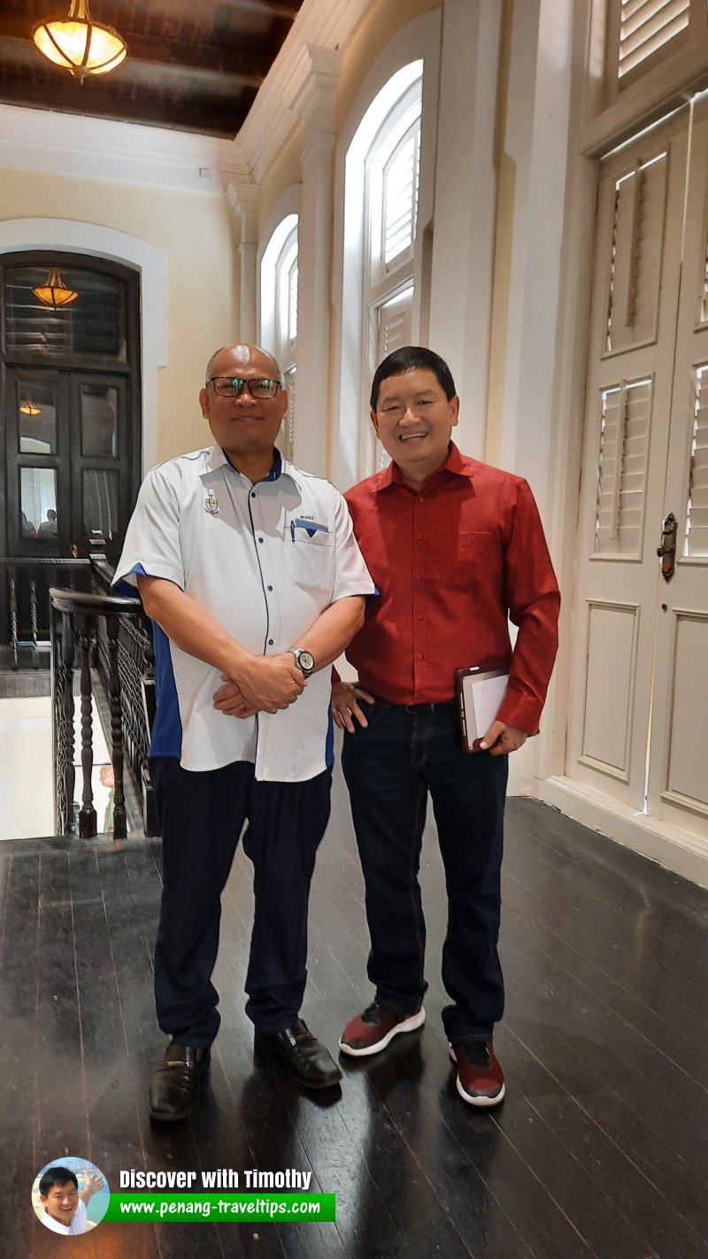 With Mr Rosli Bin Haji Noor, the Penang State Heritage Commissioner who organised this event